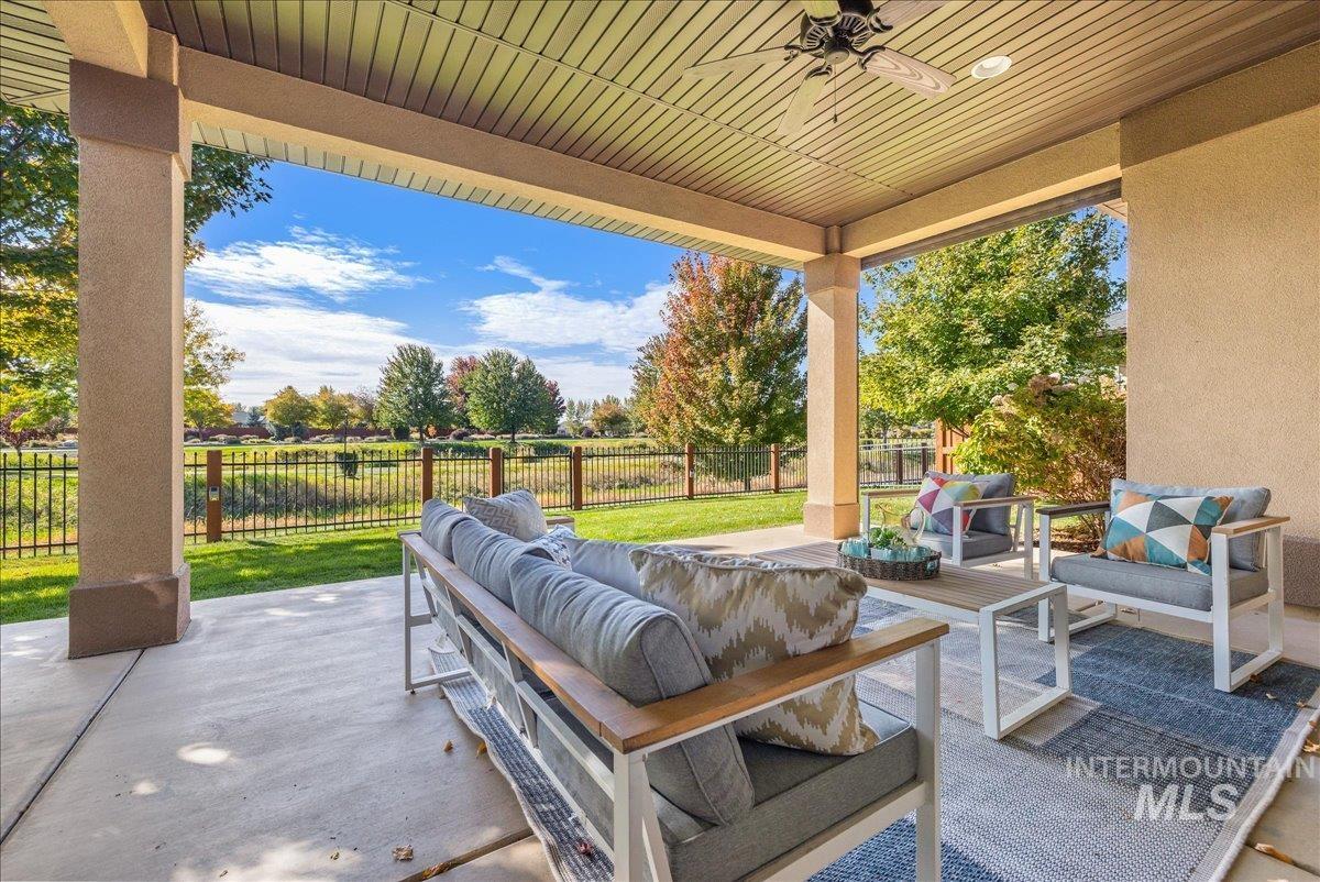 9683 W Wildbranch Dr, Star, Idaho 83669, 3 Bedrooms, 2 Bathrooms, Residential For Sale, Price $574,900,MLS 99003884