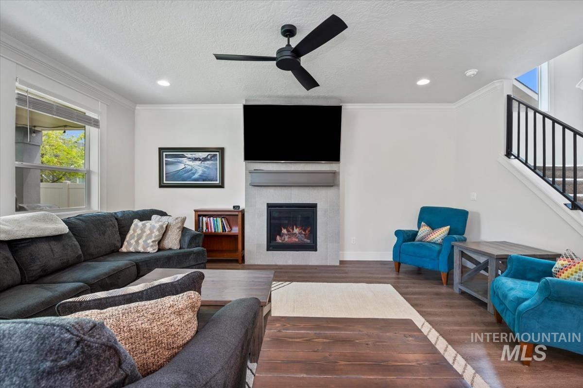 2136 N Sunset Farm Pl, Kuna, Idaho 83634, 5 Bedrooms, 2.5 Bathrooms, Residential For Sale, Price $615,000,MLS 99003888