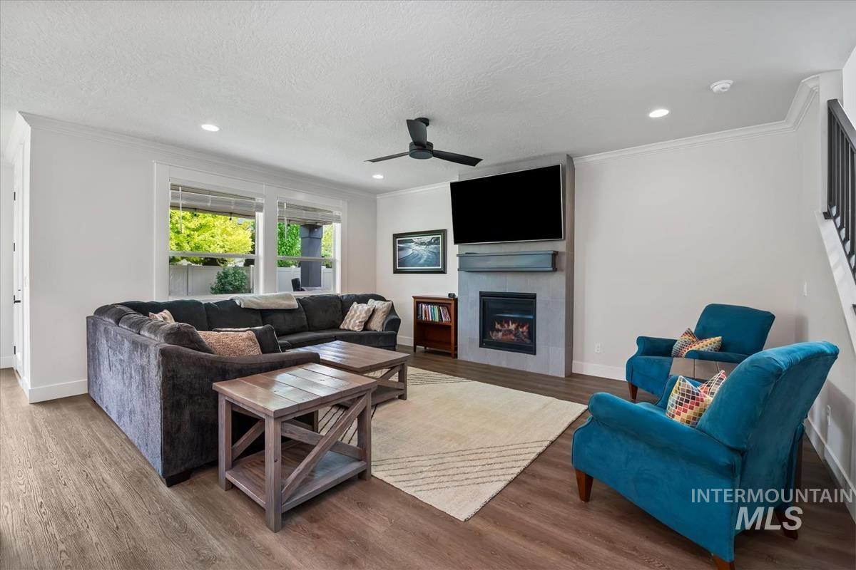 2136 N Sunset Farm Pl, Kuna, Idaho 83634, 5 Bedrooms, 2.5 Bathrooms, Residential For Sale, Price $615,000,MLS 99003888