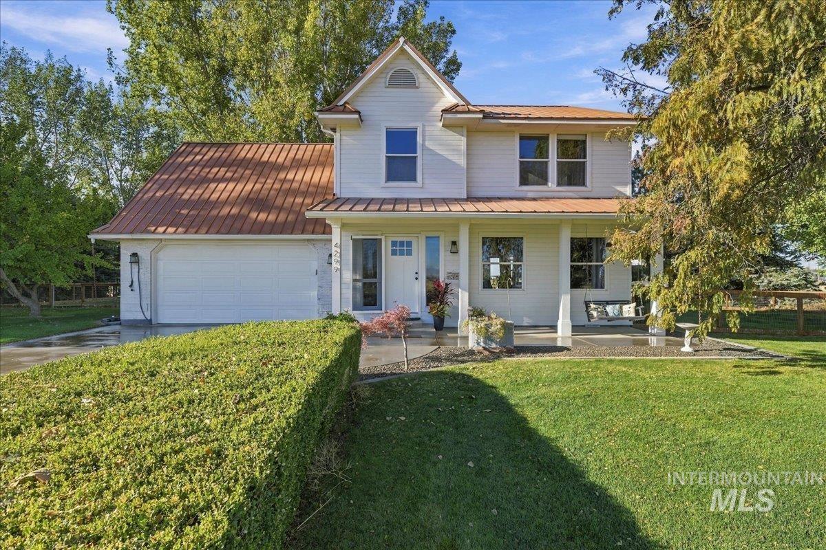 4299 W Abergheny Ln, Meridian, Idaho 83642, 3 Bedrooms, 2.5 Bathrooms, Residential For Sale, Price $835,000,MLS 99003894