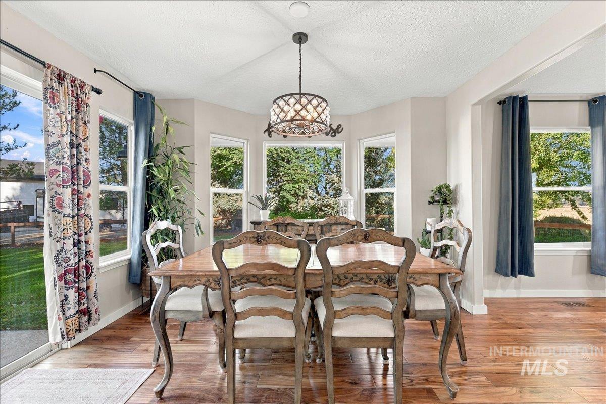 4299 W Abergheny Ln, Meridian, Idaho 83642, 3 Bedrooms, 2.5 Bathrooms, Residential For Sale, Price $835,000,MLS 99003894