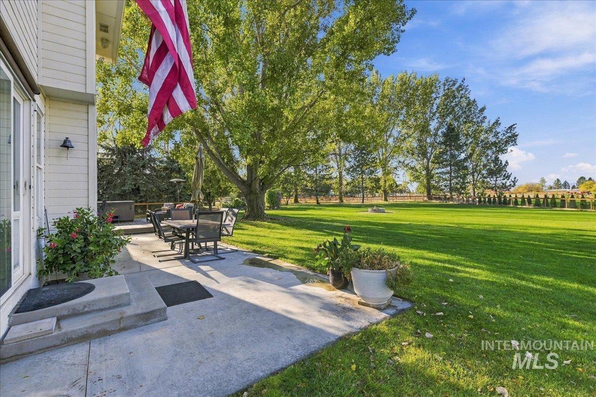 4299 W Abergheny Ln, Meridian, Idaho 83642, 3 Bedrooms, 2.5 Bathrooms, Residential For Sale, Price $835,000,MLS 99003894