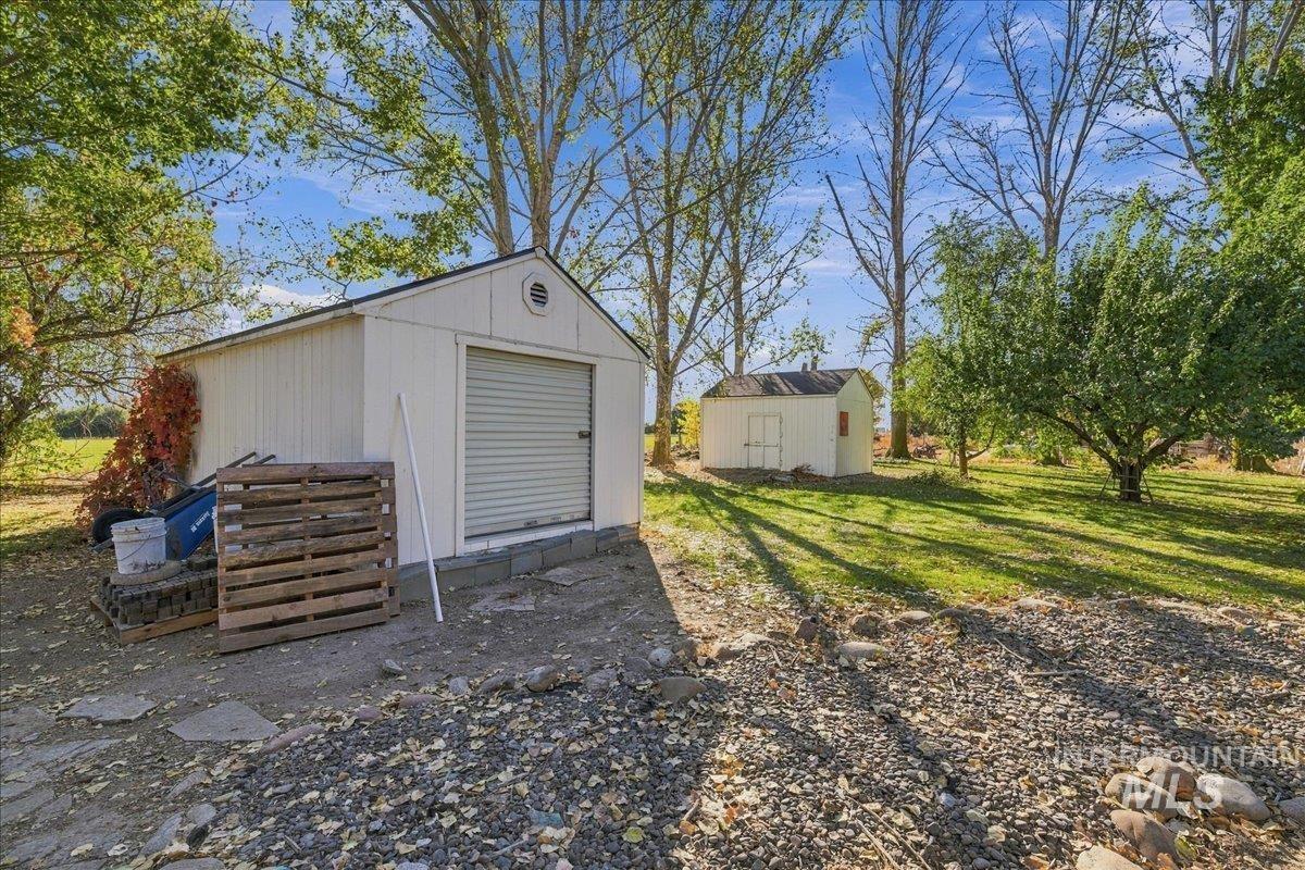 4299 W Abergheny Ln, Meridian, Idaho 83642, 3 Bedrooms, 2.5 Bathrooms, Residential For Sale, Price $835,000,MLS 99003894