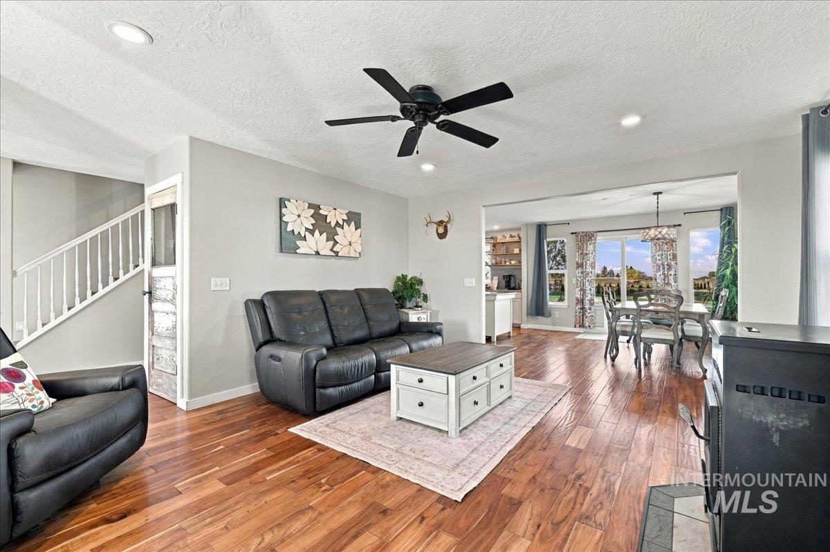 4299 W Abergheny Ln, Meridian, Idaho 83642, 3 Bedrooms, 2.5 Bathrooms, Residential For Sale, Price $835,000,MLS 99003894