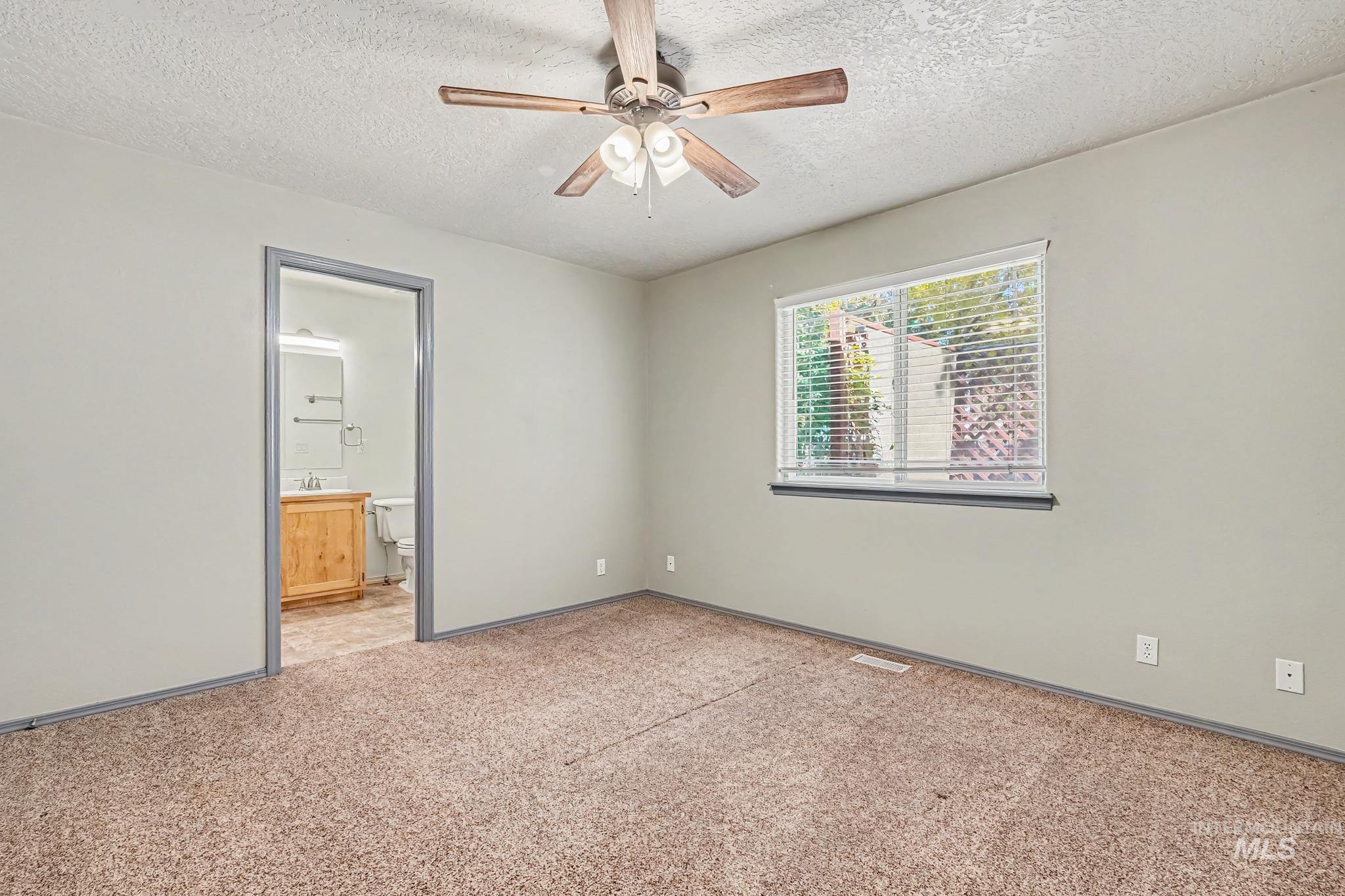 1618 N Kolnes Ave, Kuna, Idaho 83634, 3 Bedrooms, 2 Bathrooms, Residential For Sale, Price $369,900,MLS 99003896