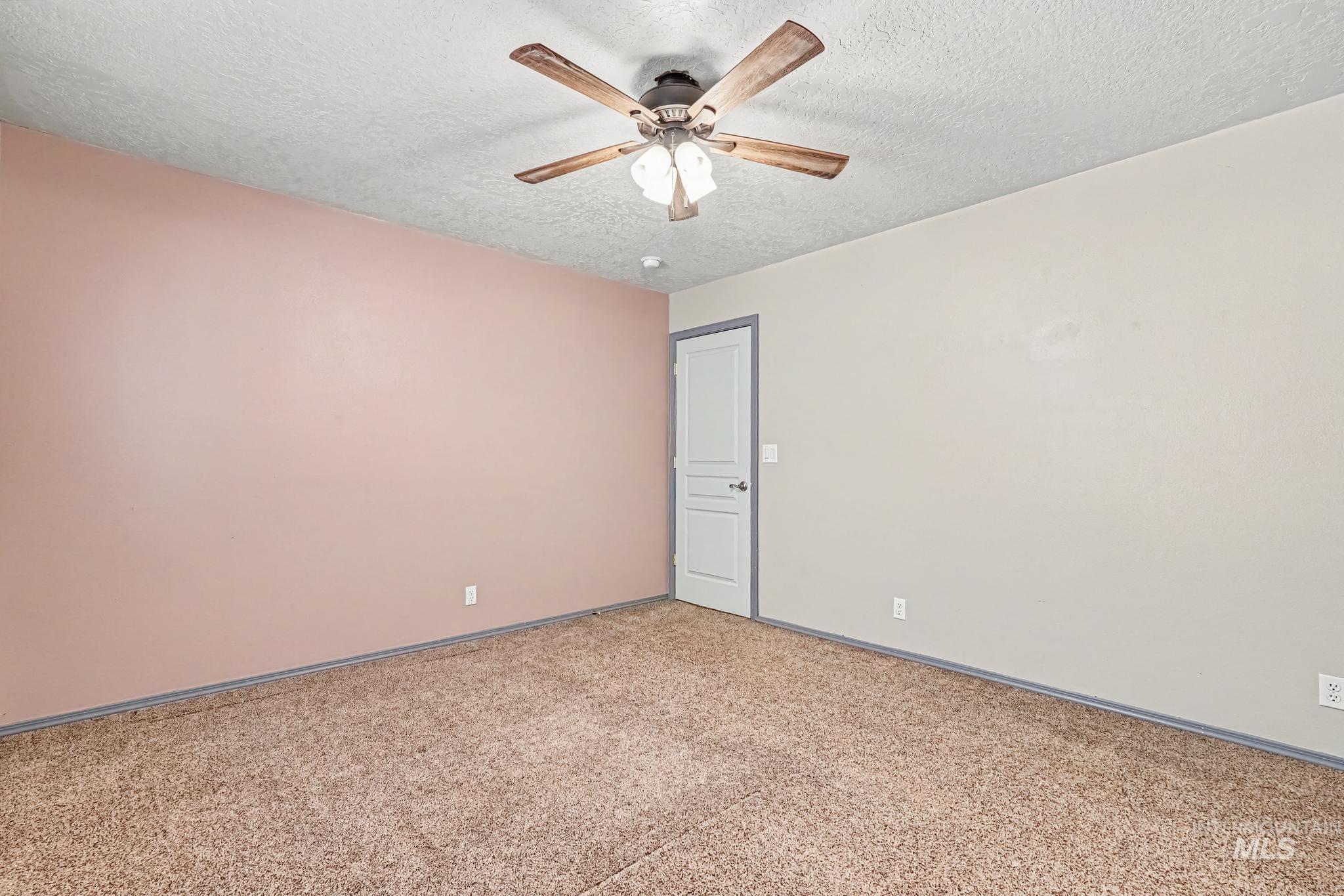 1618 N Kolnes Ave, Kuna, Idaho 83634, 3 Bedrooms, 2 Bathrooms, Residential For Sale, Price $369,900,MLS 99003896