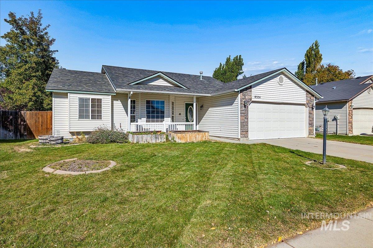 8374 W Falling Star St., Boise, Idaho 83709, 3 Bedrooms, 2 Bathrooms, Residential For Sale, Price $419,900,MLS 99003897