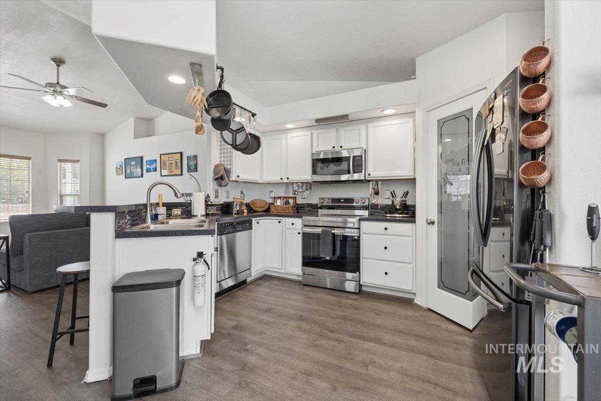 8374 W Falling Star St., Boise, Idaho 83709, 3 Bedrooms, 2 Bathrooms, Residential For Sale, Price $419,900,MLS 99003897