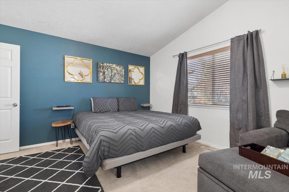 8374 W Falling Star St., Boise, Idaho 83709, 3 Bedrooms, 2 Bathrooms, Residential For Sale, Price $419,900,MLS 99003897