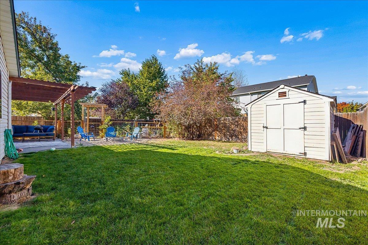 8374 W Falling Star St., Boise, Idaho 83709, 3 Bedrooms, 2 Bathrooms, Residential For Sale, Price $419,900,MLS 99003897