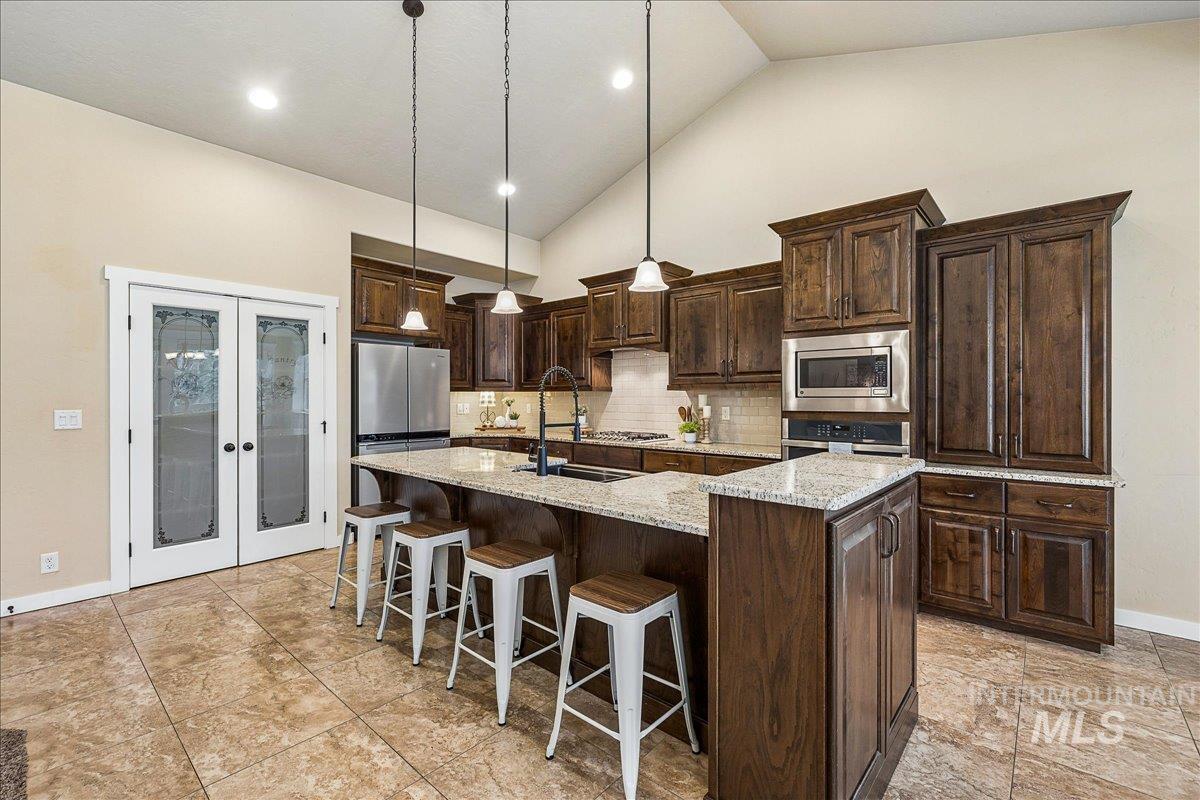 18091 N Highfield Way, Boise, Idaho 83714, 3 Bedrooms, 2 Bathrooms, Residential For Sale, Price $655,000,MLS 99003900