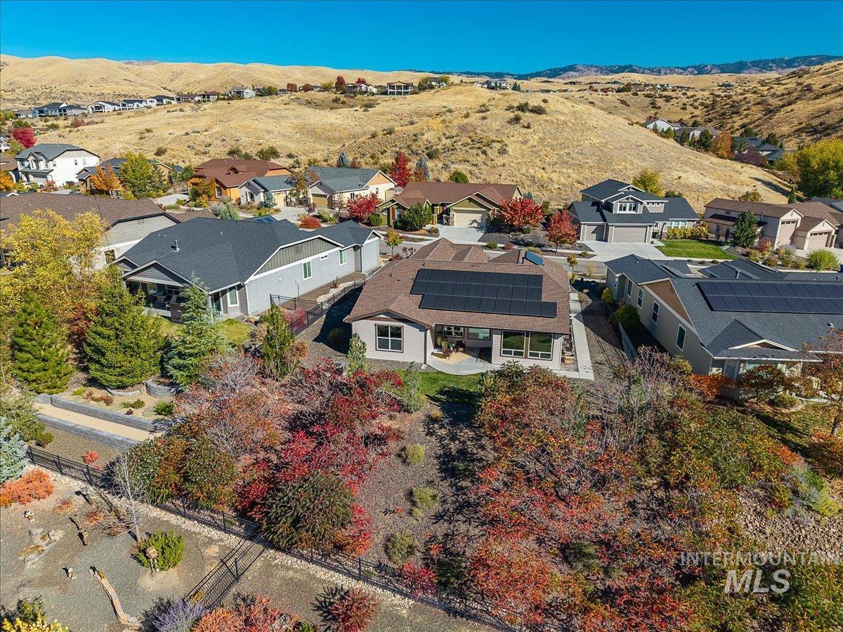18091 N Highfield Way, Boise, Idaho 83714, 3 Bedrooms, 2 Bathrooms, Residential For Sale, Price $655,000,MLS 99003900
