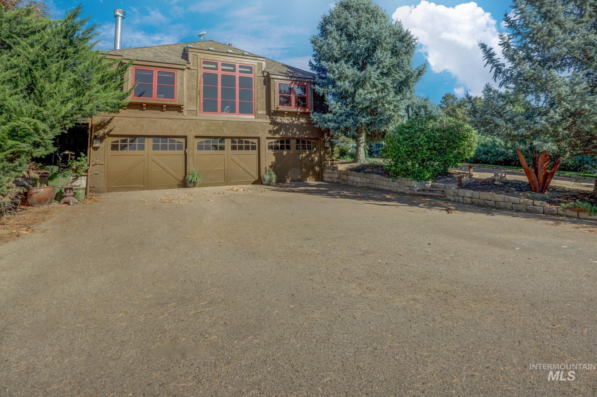 388 W Knob Hill Ct, Eagle, Idaho 83616, 5 Bedrooms, 4.5 Bathrooms, Residential For Sale, Price $2,500,000,MLS 99003901