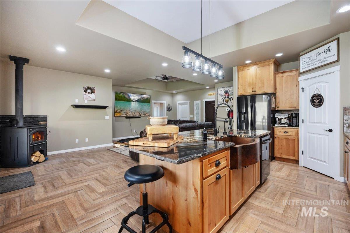 2689 Rock Creek Rd, Hansen, Idaho 83334, 3 Bedrooms, 3 Bathrooms, Residential For Sale, Price $850,000,MLS 99003903