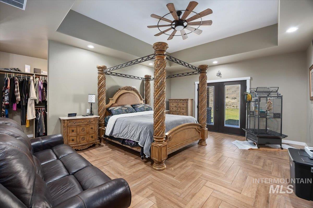 2689 Rock Creek Rd, Hansen, Idaho 83334, 3 Bedrooms, 3 Bathrooms, Residential For Sale, Price $850,000,MLS 99003903