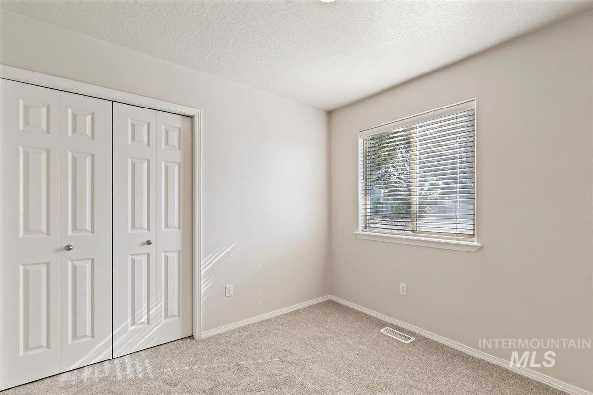 20078 Colebrook Ct, Caldwell, Idaho 83605, 3 Bedrooms, 2 Bathrooms, Residential For Sale, Price $404,900,MLS 99003909