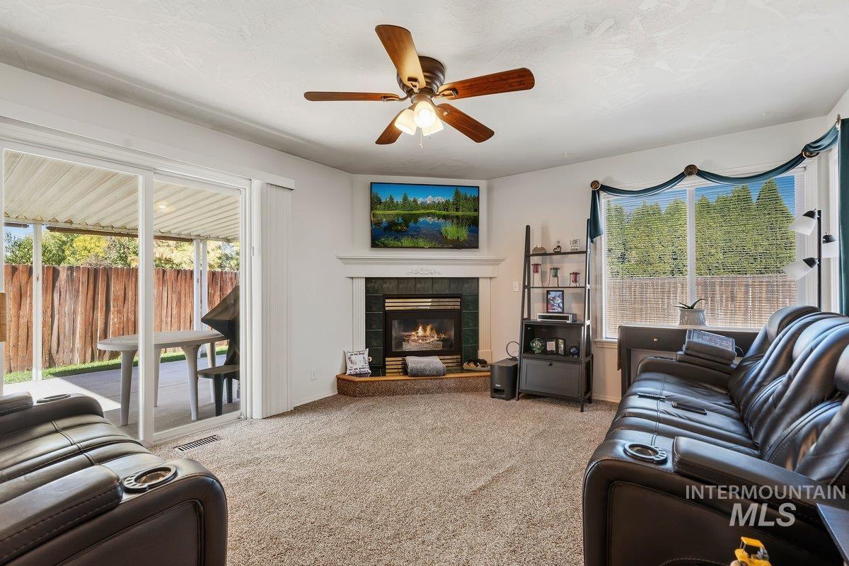 1137 S Scranton Avenue, Boise, Idaho 83709, 3 Bedrooms, 2 Bathrooms, Residential For Sale, Price $440,000,MLS 99003910