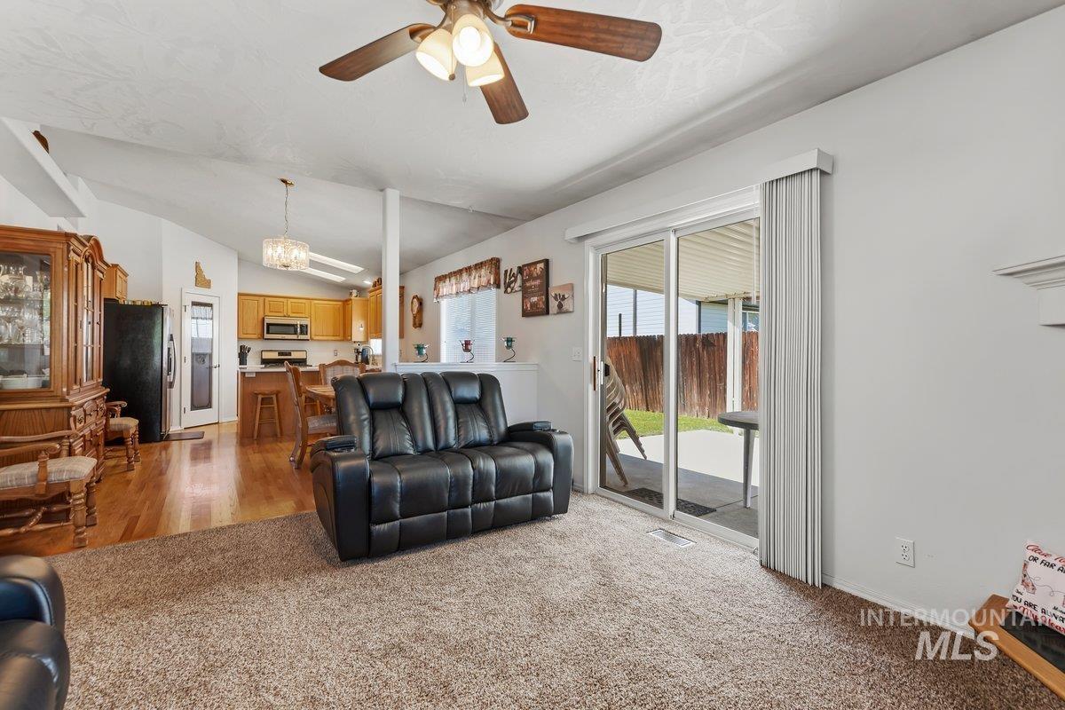 1137 S Scranton Avenue, Boise, Idaho 83709, 3 Bedrooms, 2 Bathrooms, Residential For Sale, Price $440,000,MLS 99003910