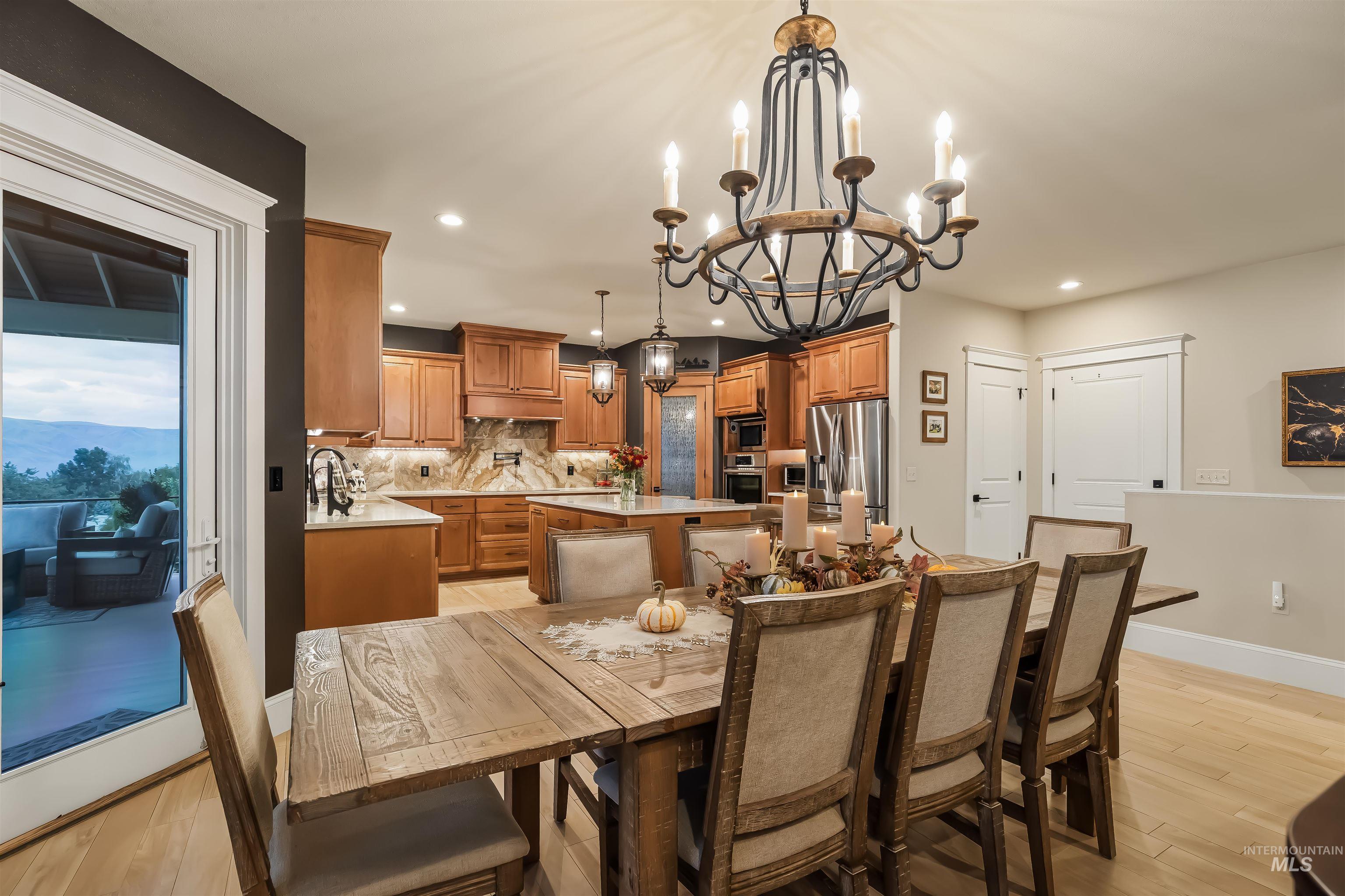 3962 Foothill Dr, Lewiston, Idaho 83501, 4 Bedrooms, 3 Bathrooms, Residential For Sale, Price $985,000,MLS 99003911