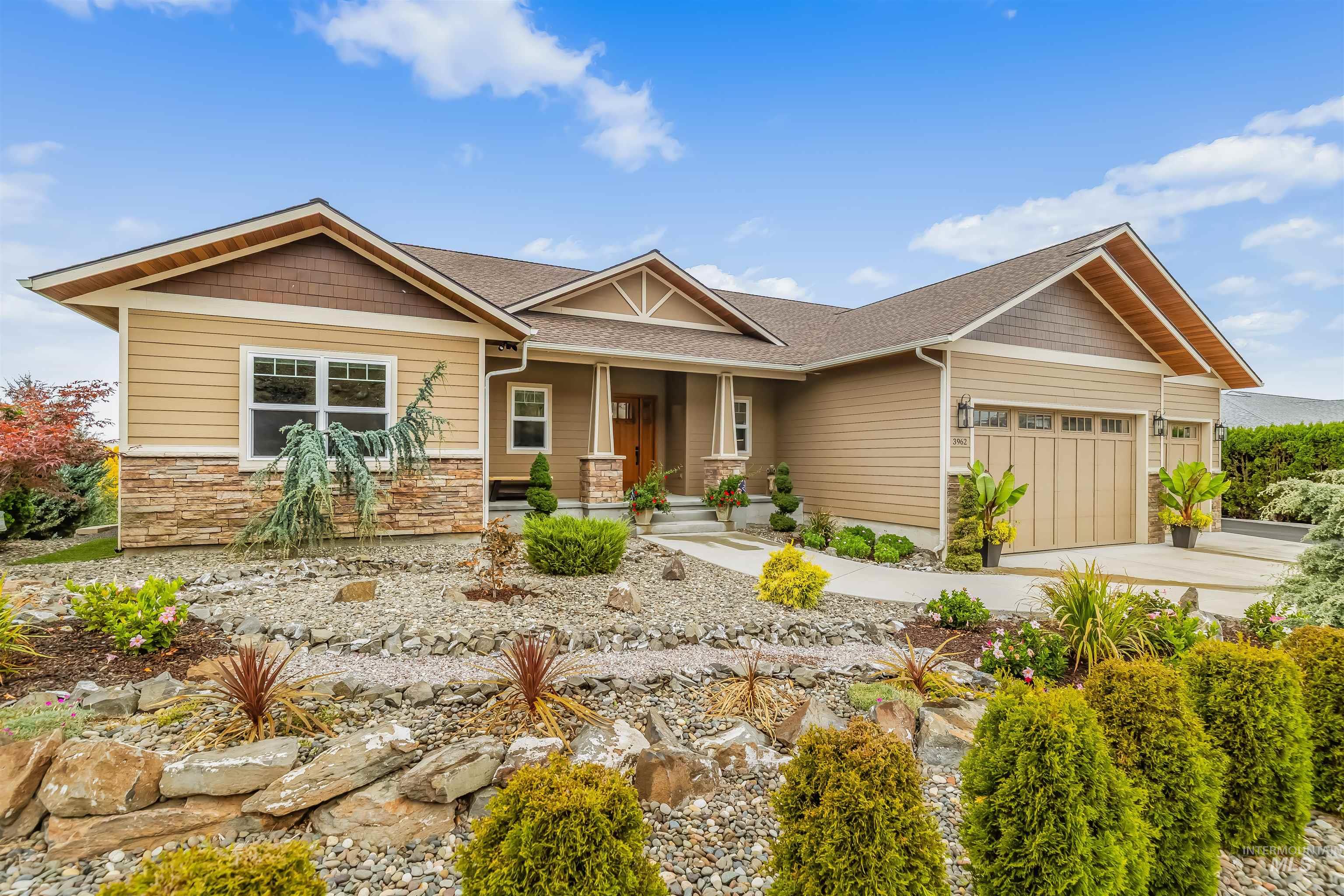3962 Foothill Dr, Lewiston, Idaho 83501, 4 Bedrooms, 3 Bathrooms, Residential For Sale, Price $985,000,MLS 99003911