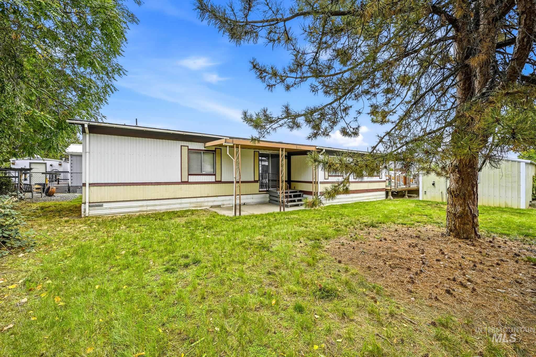 912 Pine Street, Lewiston, Idaho 83501, 2 Bedrooms, 2 Bathrooms, Residential For Sale, Price $225,000, 99003912