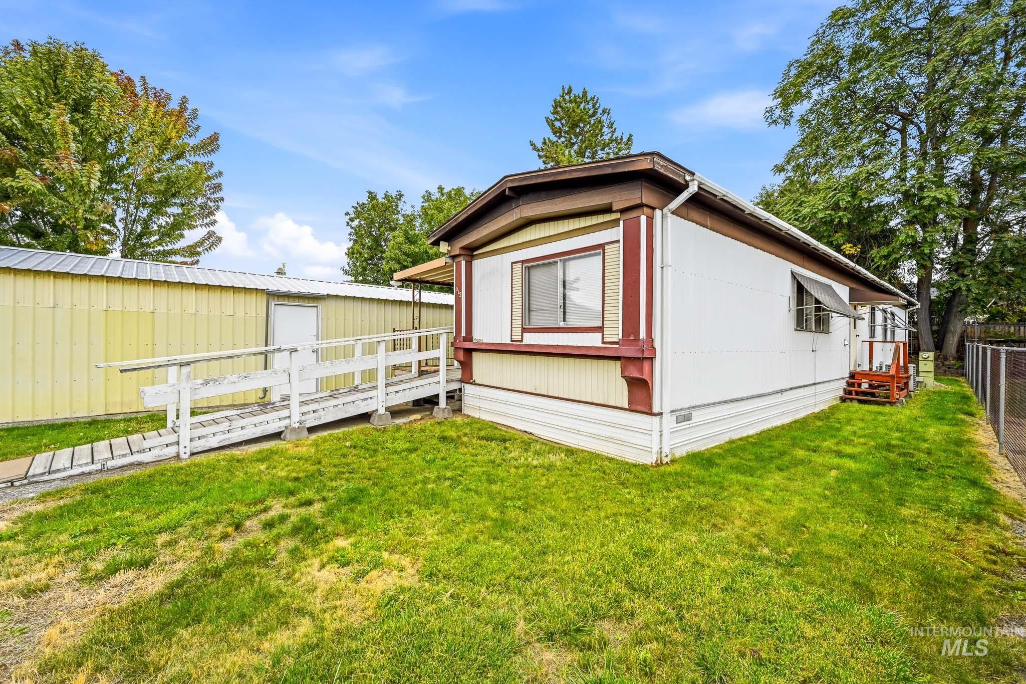 912 Pine Street, Lewiston, Idaho 83501, 2 Bedrooms, 2 Bathrooms, Residential For Sale, Price $225,000, 99003912