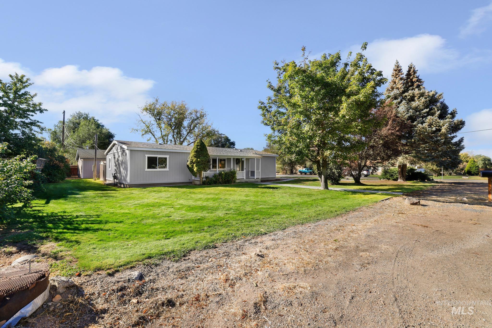 575 4th Ave E, Wendell, Idaho 83355, 3 Bedrooms, 2 Bathrooms, Residential For Sale, Price $320,000, 99003914