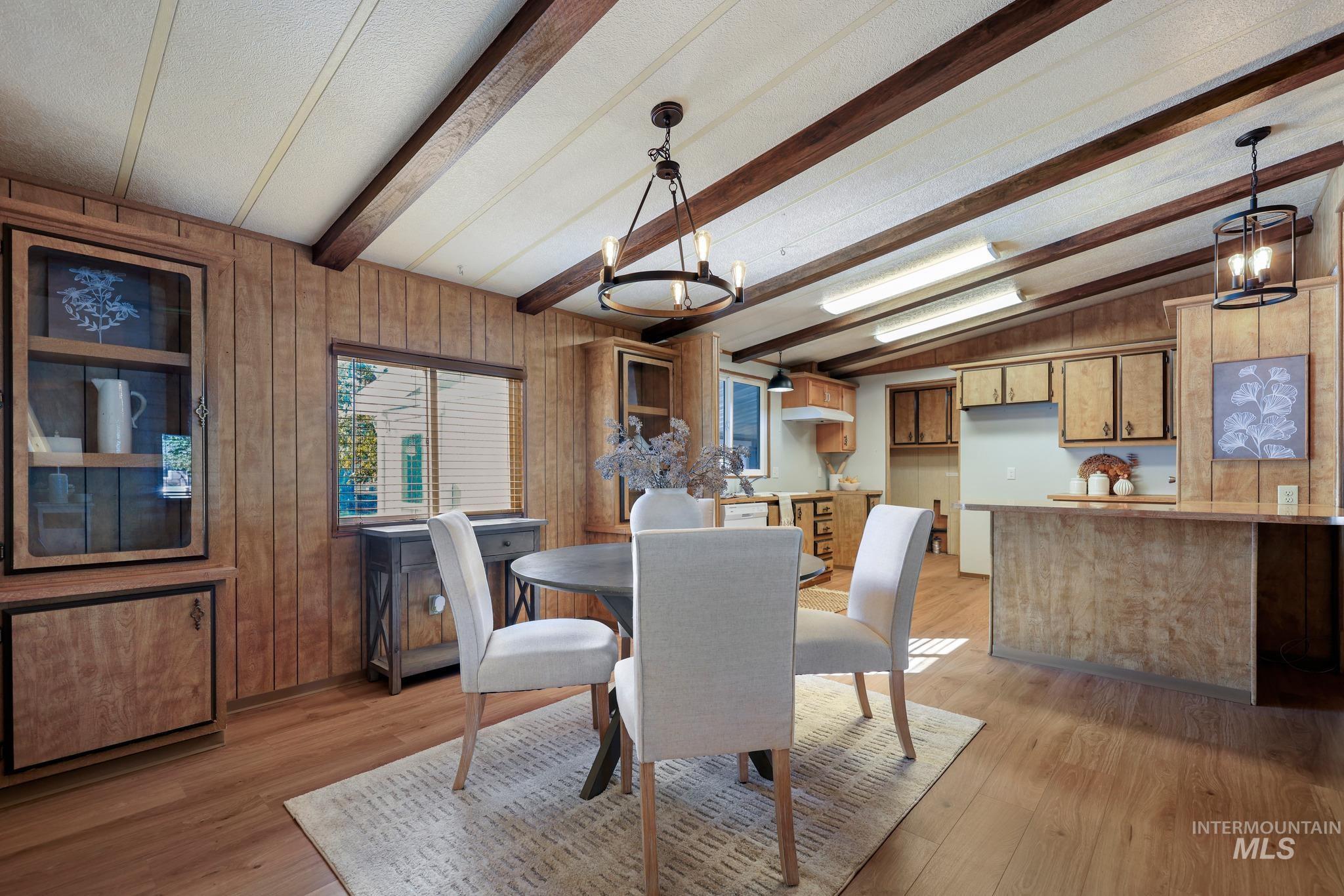 575 4th Ave E, Wendell, Idaho 83355, 3 Bedrooms, 2 Bathrooms, Residential For Sale, Price $320,000, 99003914