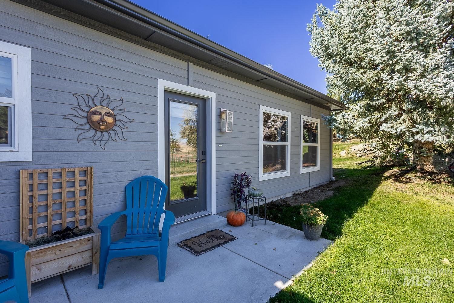 6312 N Hill Point Way, Star, Idaho 83669, 4 Bedrooms, 3.5 Bathrooms, Residential For Sale, Price $1,275,000, 99003916