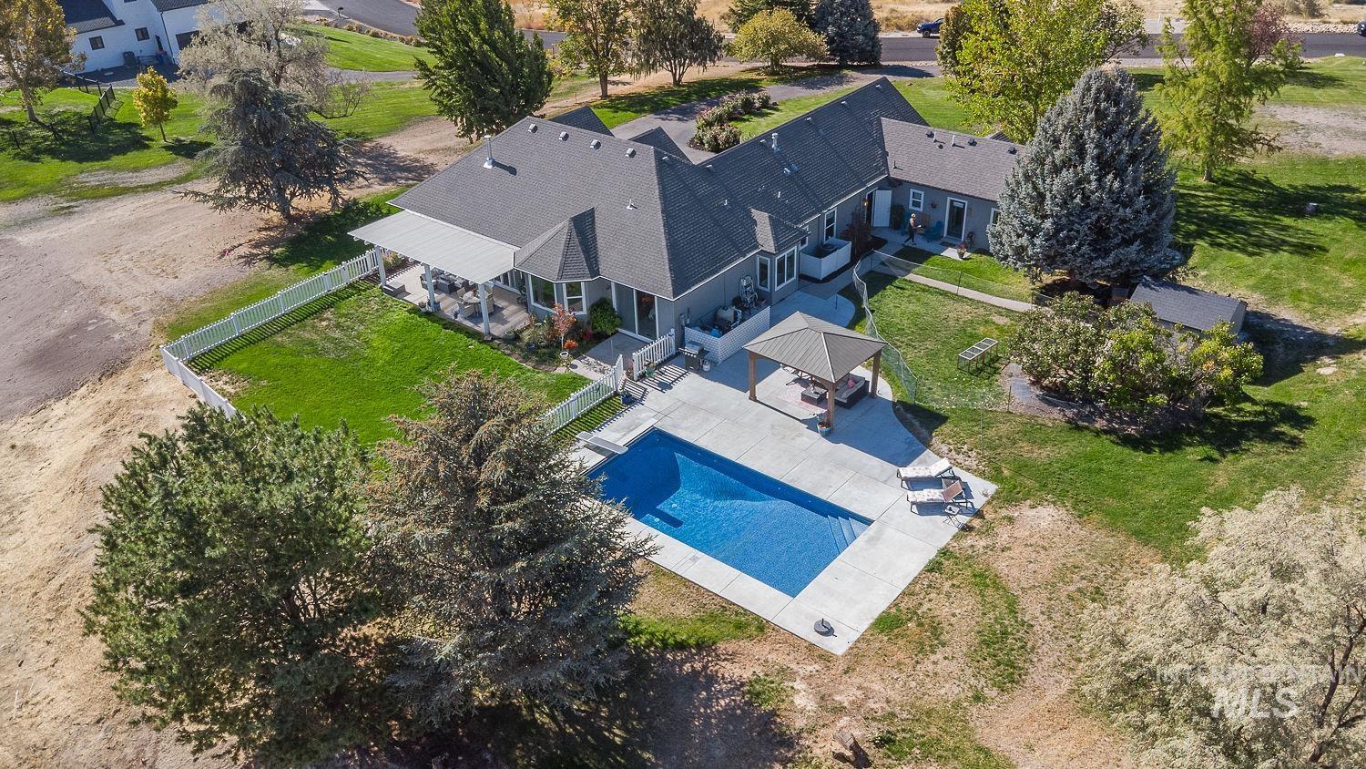 6312 N Hill Point Way, Star, Idaho 83669, 4 Bedrooms, 3.5 Bathrooms, Residential For Sale, Price $1,275,000, 99003916