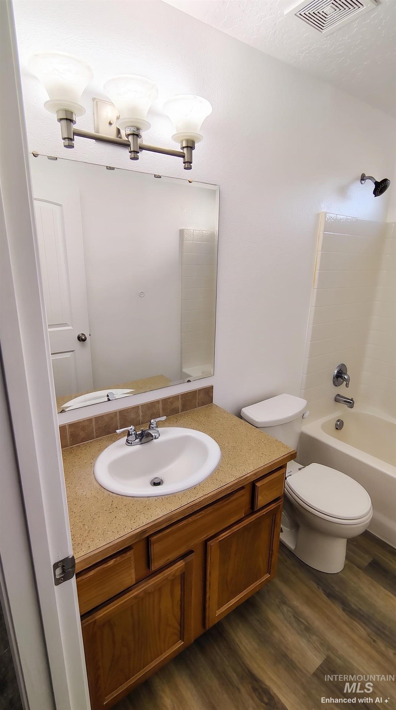 804 Cromwell St., Caldwell, Idaho 83605, 3 Bedrooms, 2 Bathrooms, Residential For Sale, Price $360,000,MLS 99003918