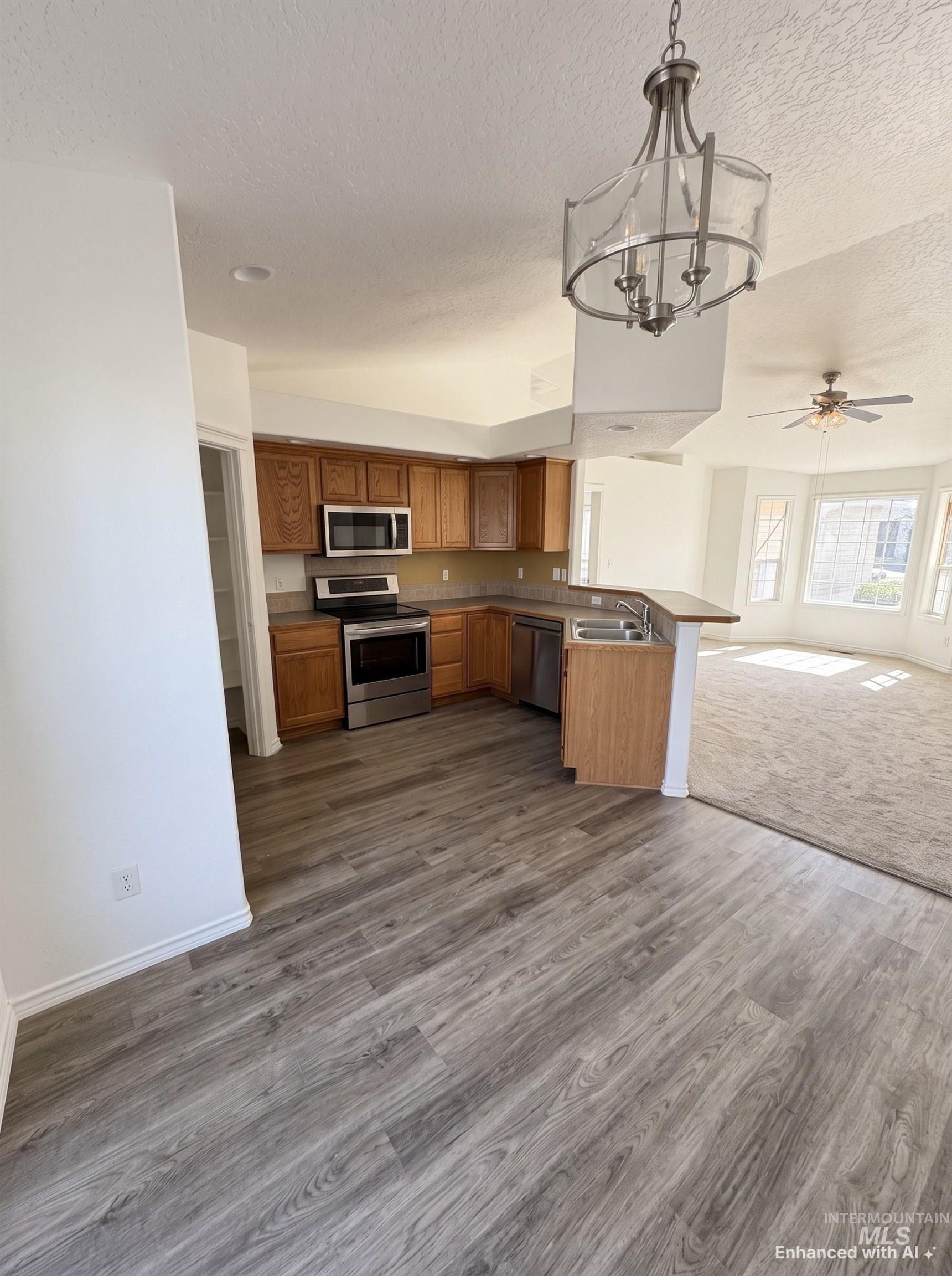 804 Cromwell St., Caldwell, Idaho 83605, 3 Bedrooms, 2 Bathrooms, Residential For Sale, Price $360,000,MLS 99003918