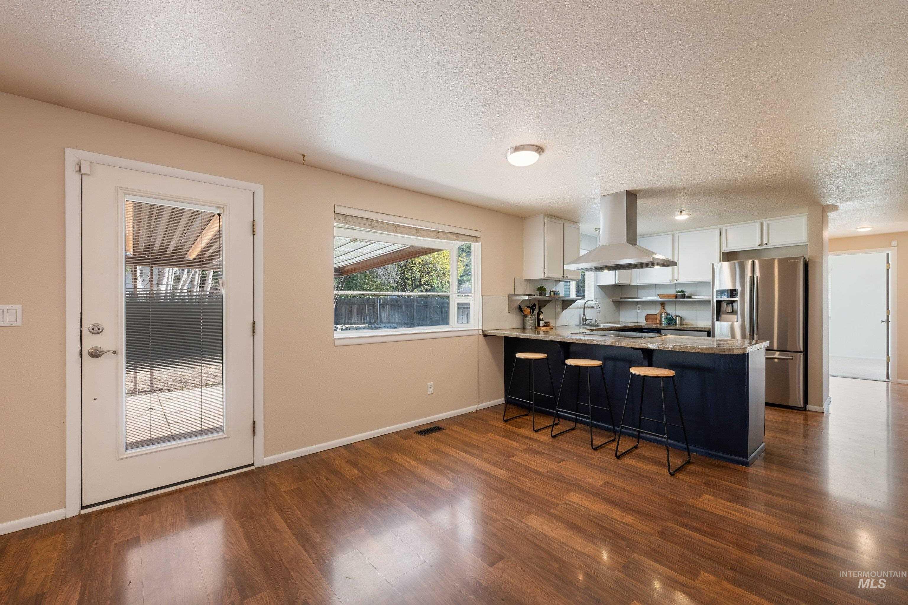 8921 W Sunflower Ct, Boise, Idaho 83704, 4 Bedrooms, 2 Bathrooms, Residential For Sale, Price $439,900,MLS 99003919