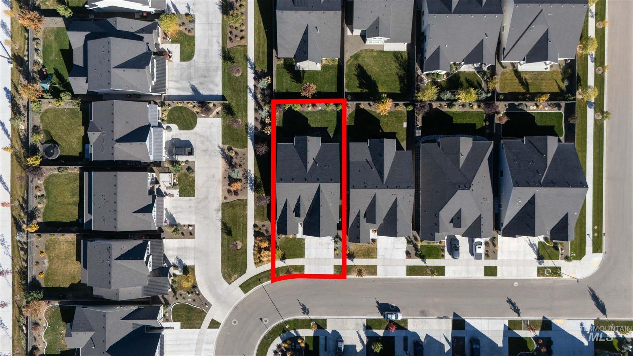 1672 E Spire St., Meridian, Idaho 83642, 3 Bedrooms, 2.5 Bathrooms, Residential For Sale, Price $625,000,MLS 99003920