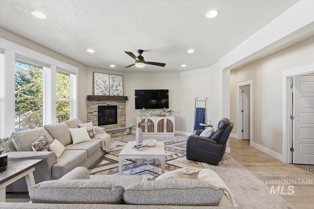 470 E Claymont Ct, Meridian, Idaho 83642, 4 Bedrooms, 2.5 Bathrooms, Residential For Sale, Price $774,900, 99003922