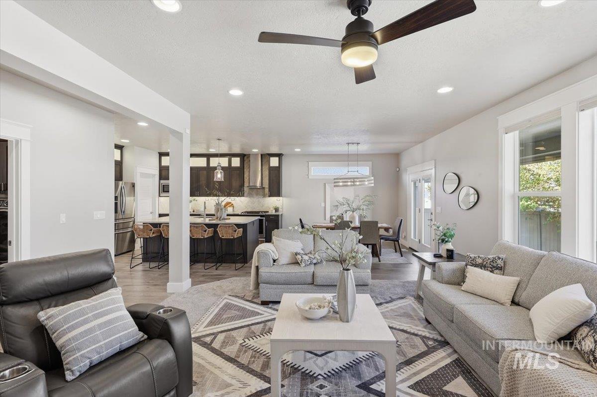 470 E Claymont Ct, Meridian, Idaho 83642, 4 Bedrooms, 2.5 Bathrooms, Residential For Sale, Price $774,900, 99003922