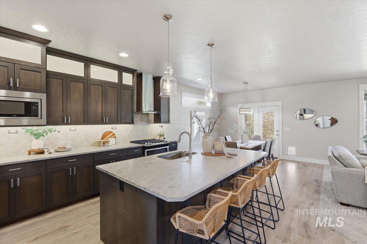 470 E Claymont Ct, Meridian, Idaho 83642, 4 Bedrooms, 2.5 Bathrooms, Residential For Sale, Price $774,900, 99003922