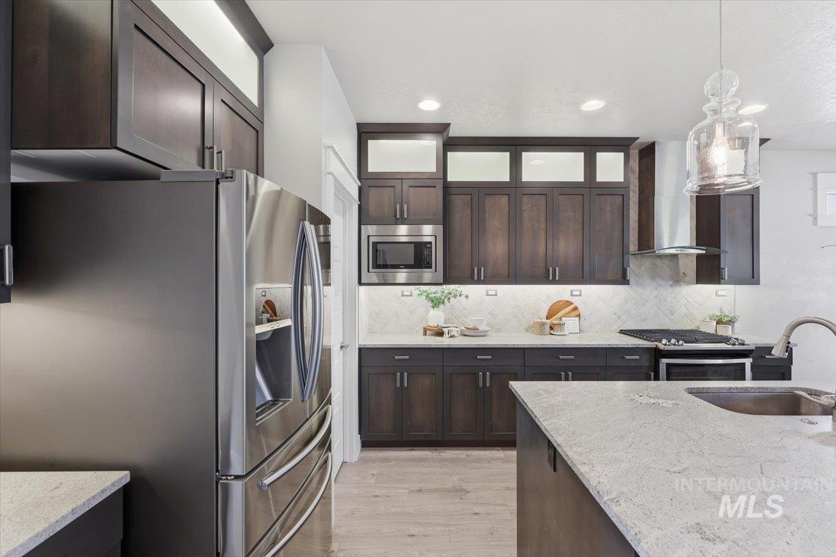 470 E Claymont Ct, Meridian, Idaho 83642, 4 Bedrooms, 2.5 Bathrooms, Residential For Sale, Price $774,900, 99003922