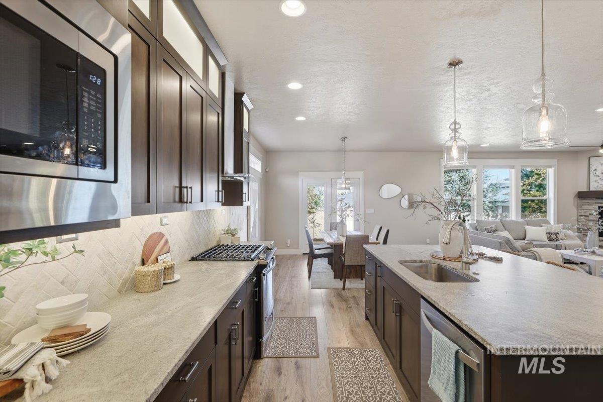 470 E Claymont Ct, Meridian, Idaho 83642, 4 Bedrooms, 2.5 Bathrooms, Residential For Sale, Price $774,900, 99003922
