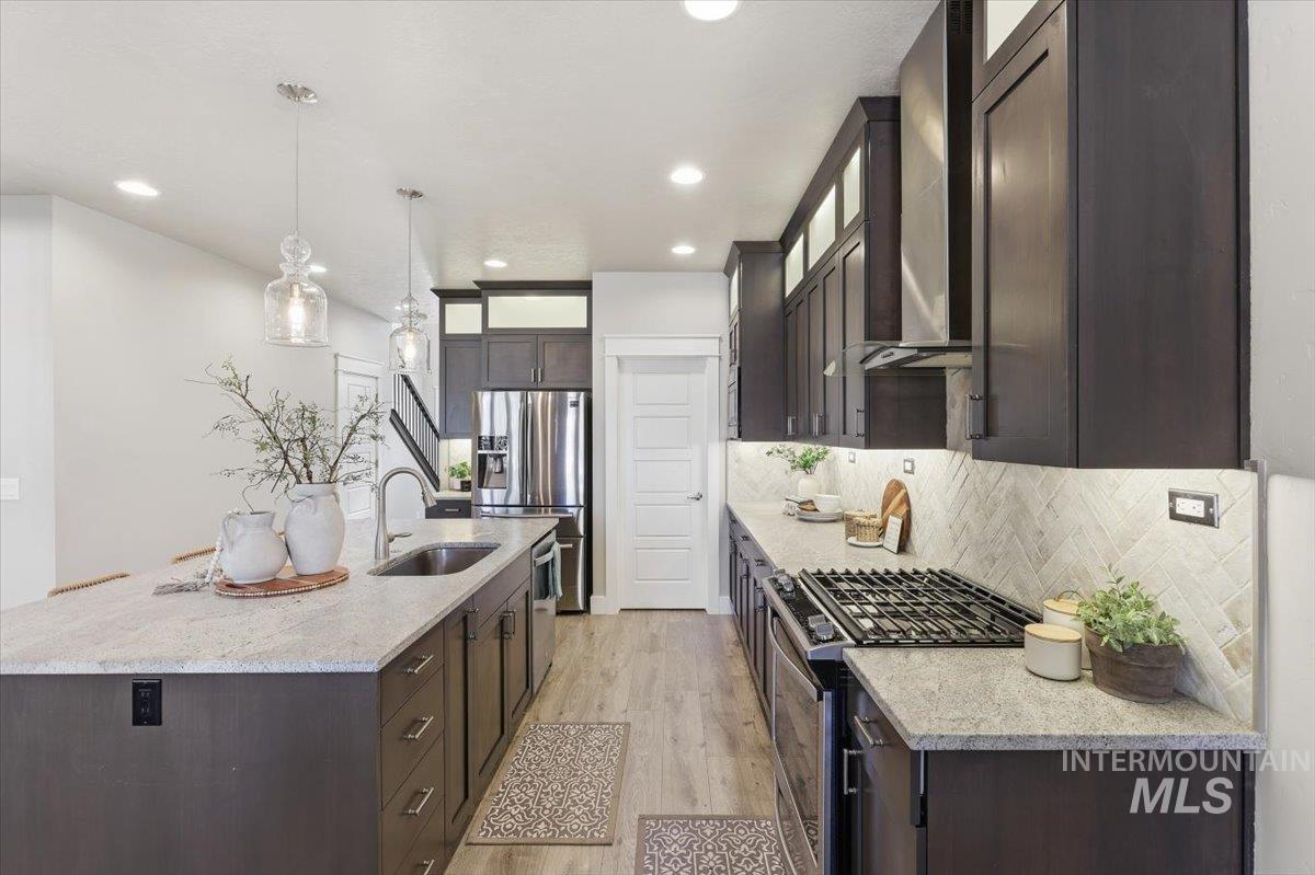 470 E Claymont Ct, Meridian, Idaho 83642, 4 Bedrooms, 2.5 Bathrooms, Residential For Sale, Price $774,900, 99003922