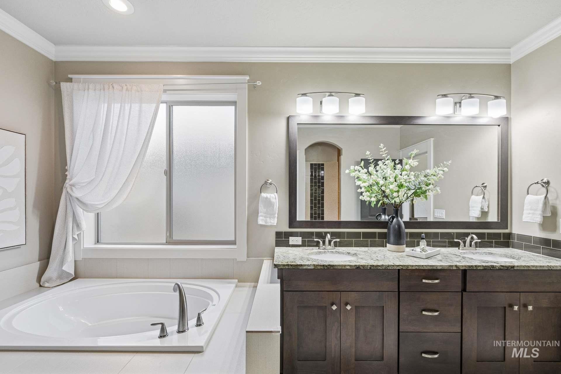 5346 N Mitchum Avenue, Meridian, Idaho 83646, 4 Bedrooms, 2 Bathrooms, Residential For Sale, Price $615,900, 99003924