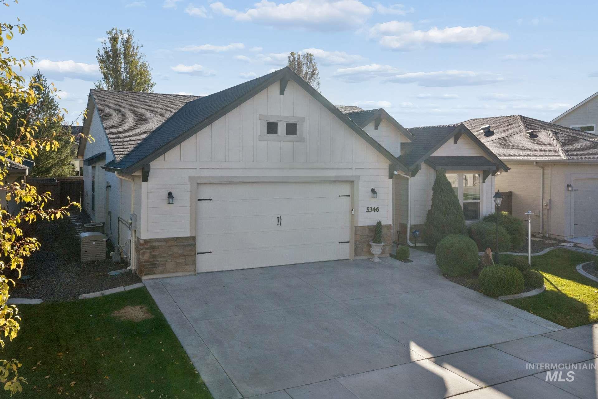 5346 N Mitchum Avenue, Meridian, Idaho 83646, 4 Bedrooms, 2 Bathrooms, Residential For Sale, Price $615,900, 99003924