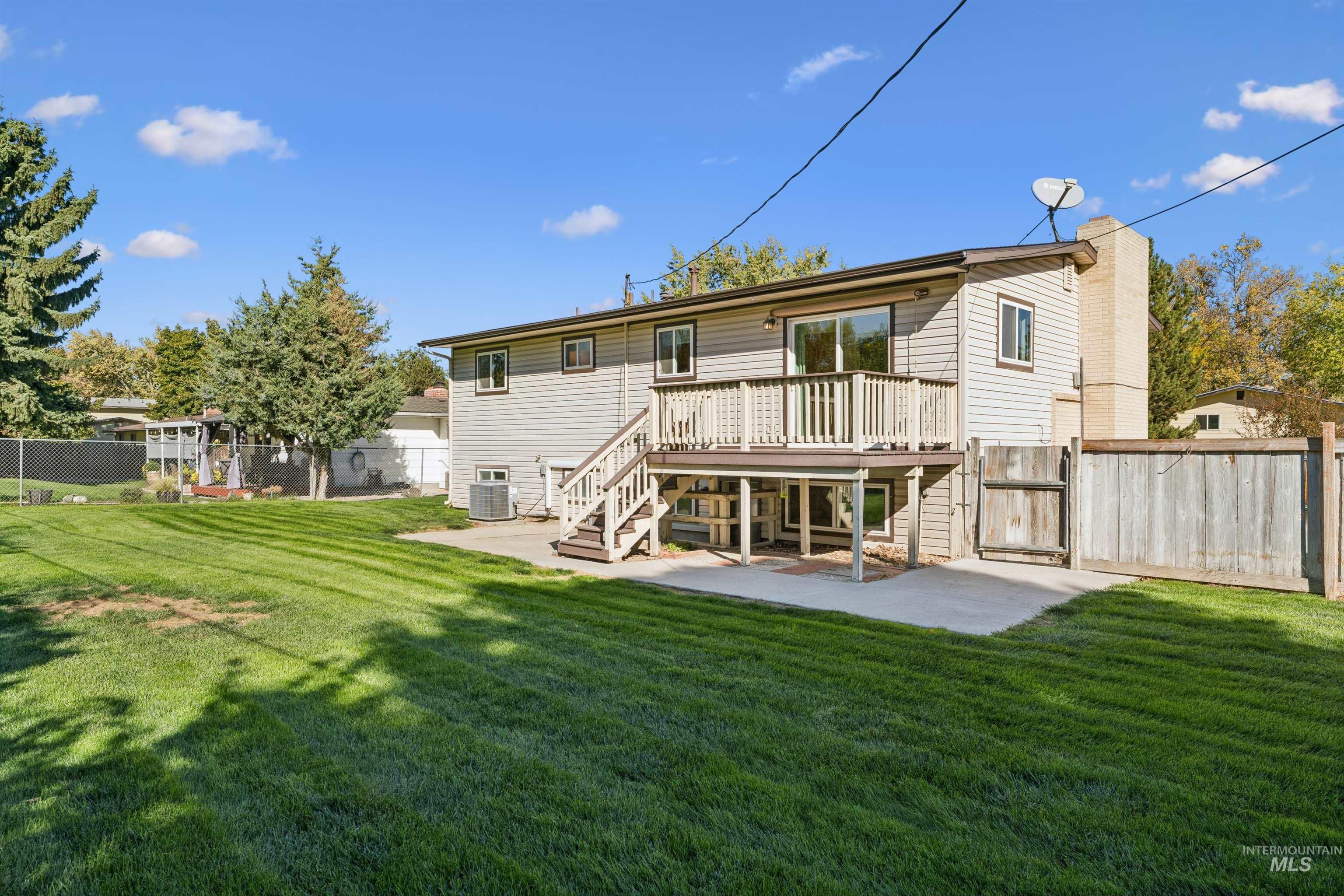 8721 W San Anita Drive, Boise, Idaho 83704, 4 Bedrooms, 2 Bathrooms, Residential For Sale, Price $449,000, 99003930