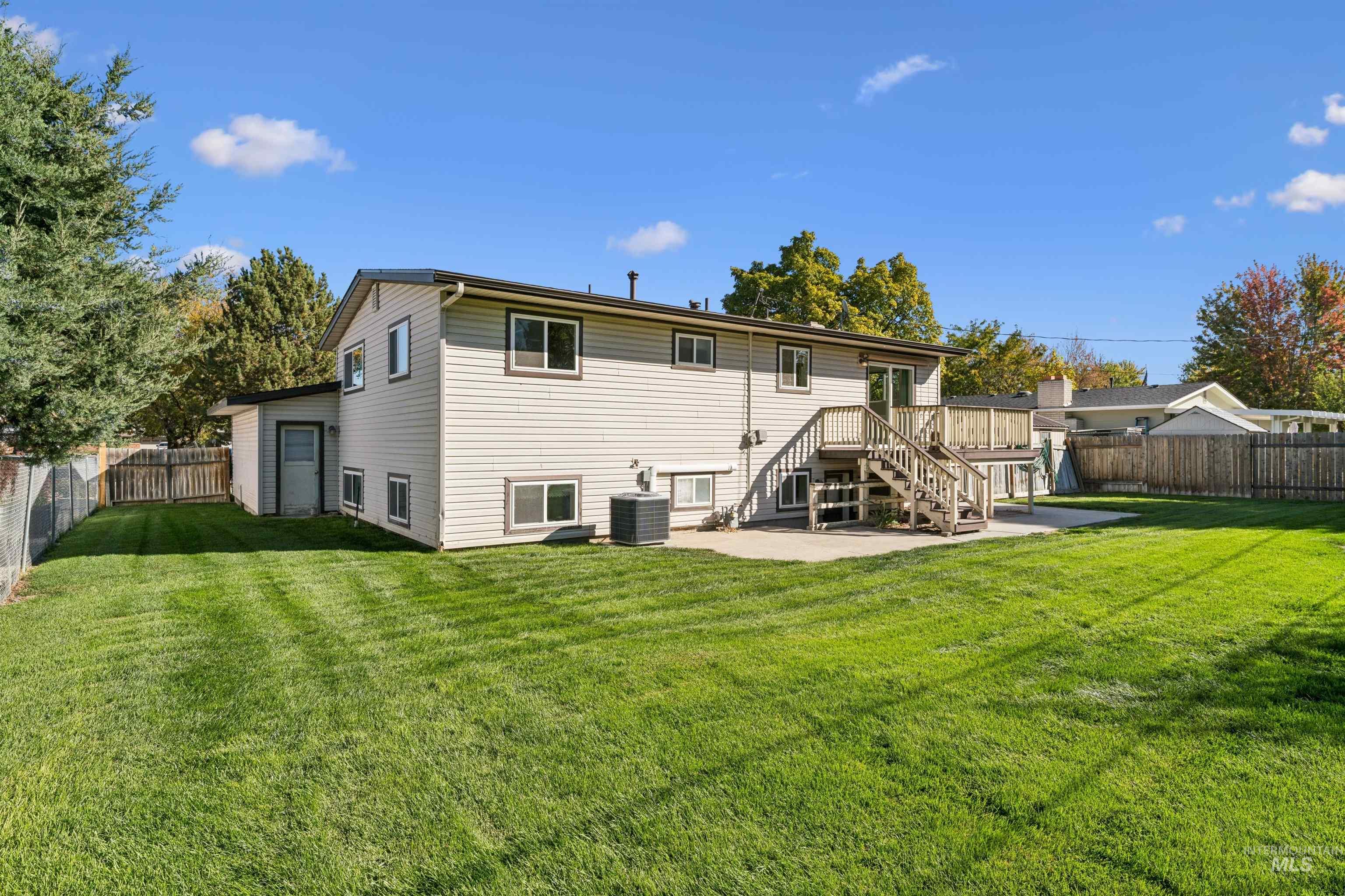 8721 W San Anita Drive, Boise, Idaho 83704, 4 Bedrooms, 2 Bathrooms, Residential For Sale, Price $449,000, 99003930