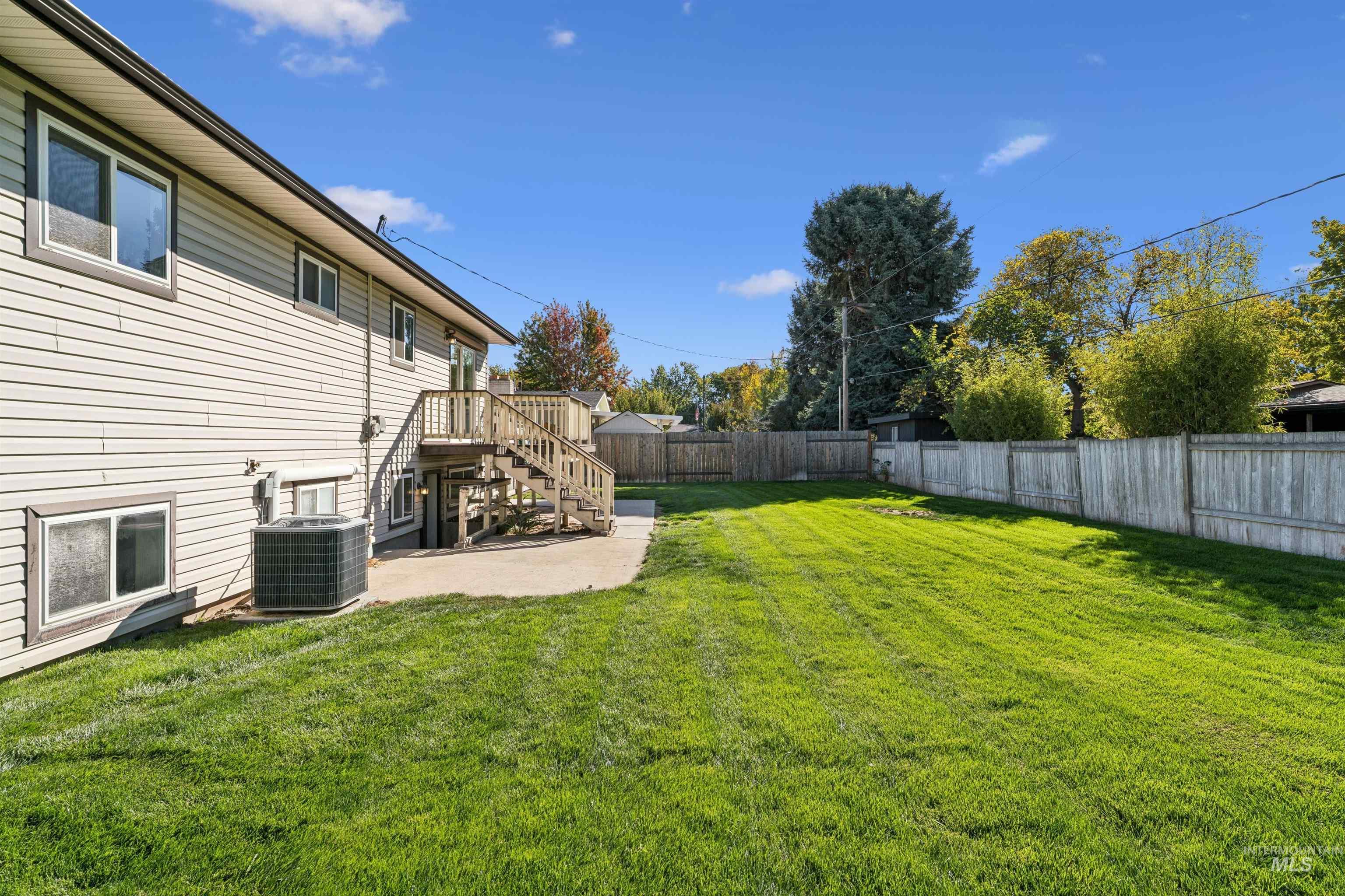8721 W San Anita Drive, Boise, Idaho 83704, 4 Bedrooms, 2 Bathrooms, Residential For Sale, Price $449,000, 99003930