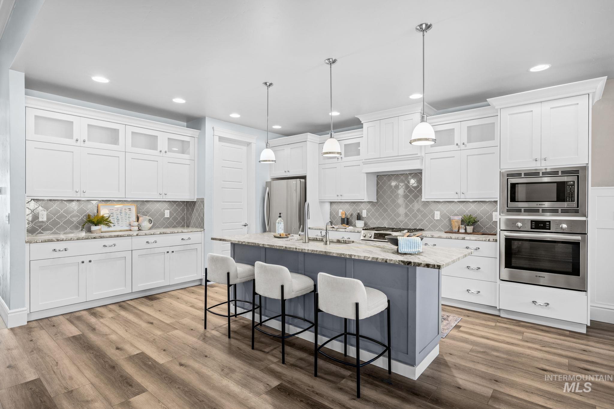 1906 E E Townline Way, Meridian, Idaho 83646, 4 Bedrooms, 3 Bathrooms, Residential For Sale, Price $950,000,MLS 99003931