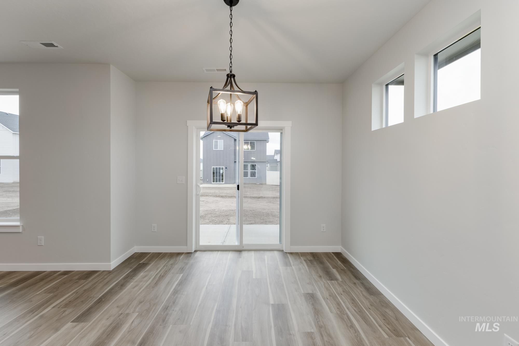 2022 S Summerson Way, Meridian, Idaho 83642, 3 Bedrooms, 2.5 Bathrooms, Residential For Sale, Price $489,995, 99003940