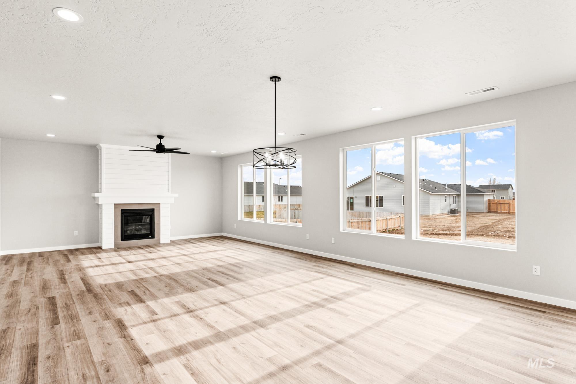 16464 Backfill Ave, Caldwell, Idaho 83607, 5 Bedrooms, 4.5 Bathrooms, Residential For Sale, Price $619,995, 99003941