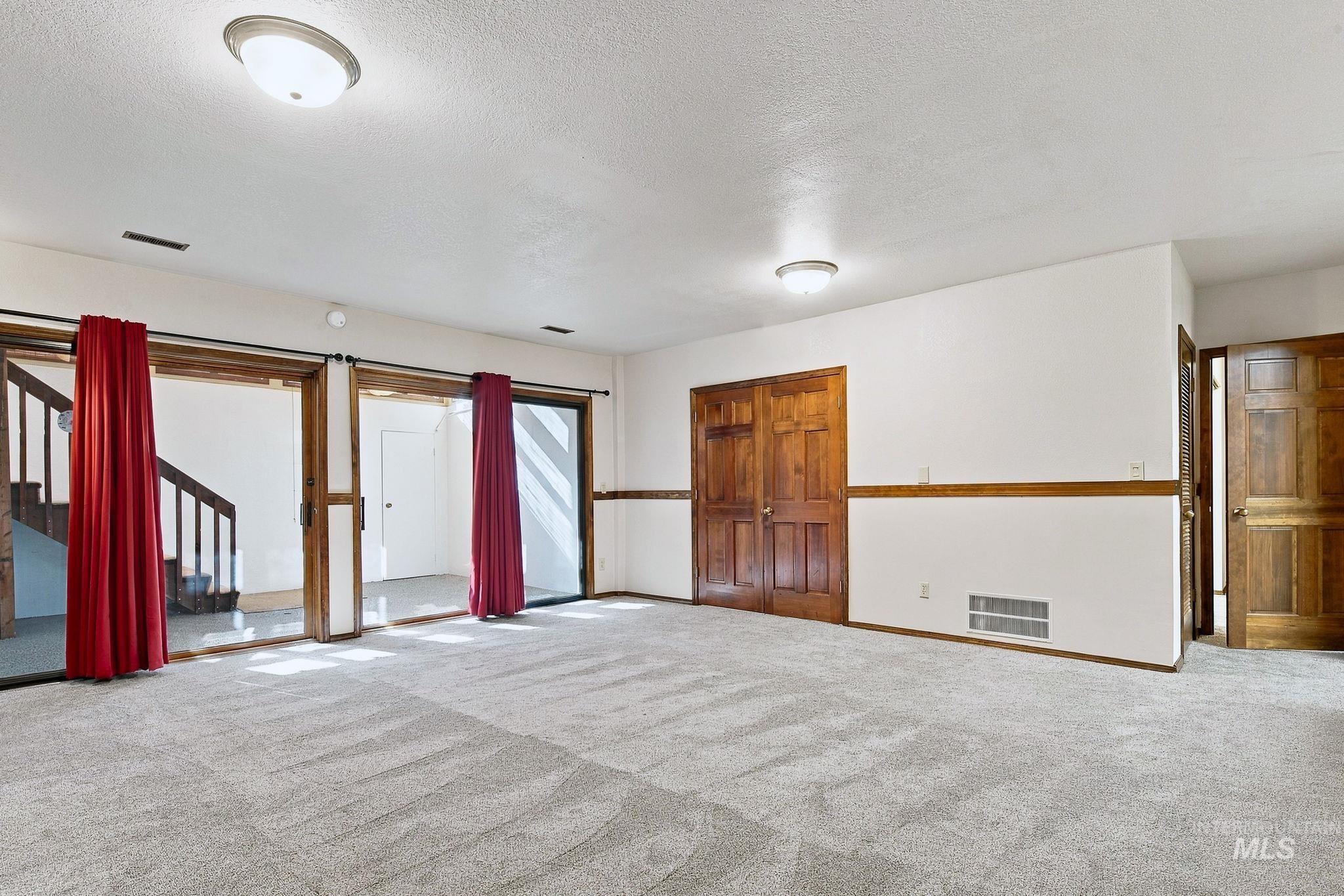 3831 N Farlight Pl, Boise, Idaho 83713, 6 Bedrooms, 5.5 Bathrooms, Residential For Sale, Price $1,200,000,MLS 99003943