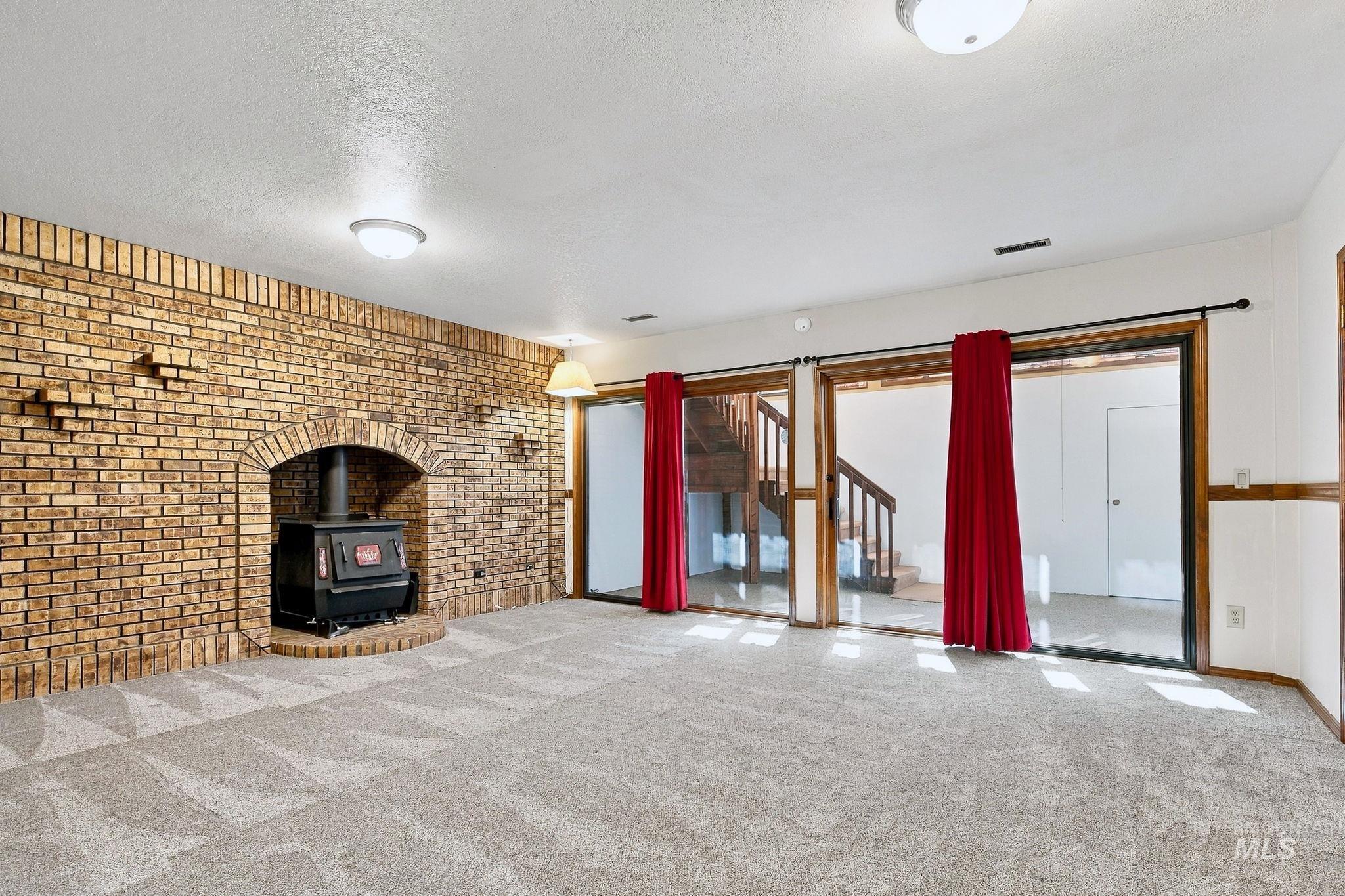 3831 N Farlight Pl, Boise, Idaho 83713, 6 Bedrooms, 5.5 Bathrooms, Residential For Sale, Price $1,200,000,MLS 99003943